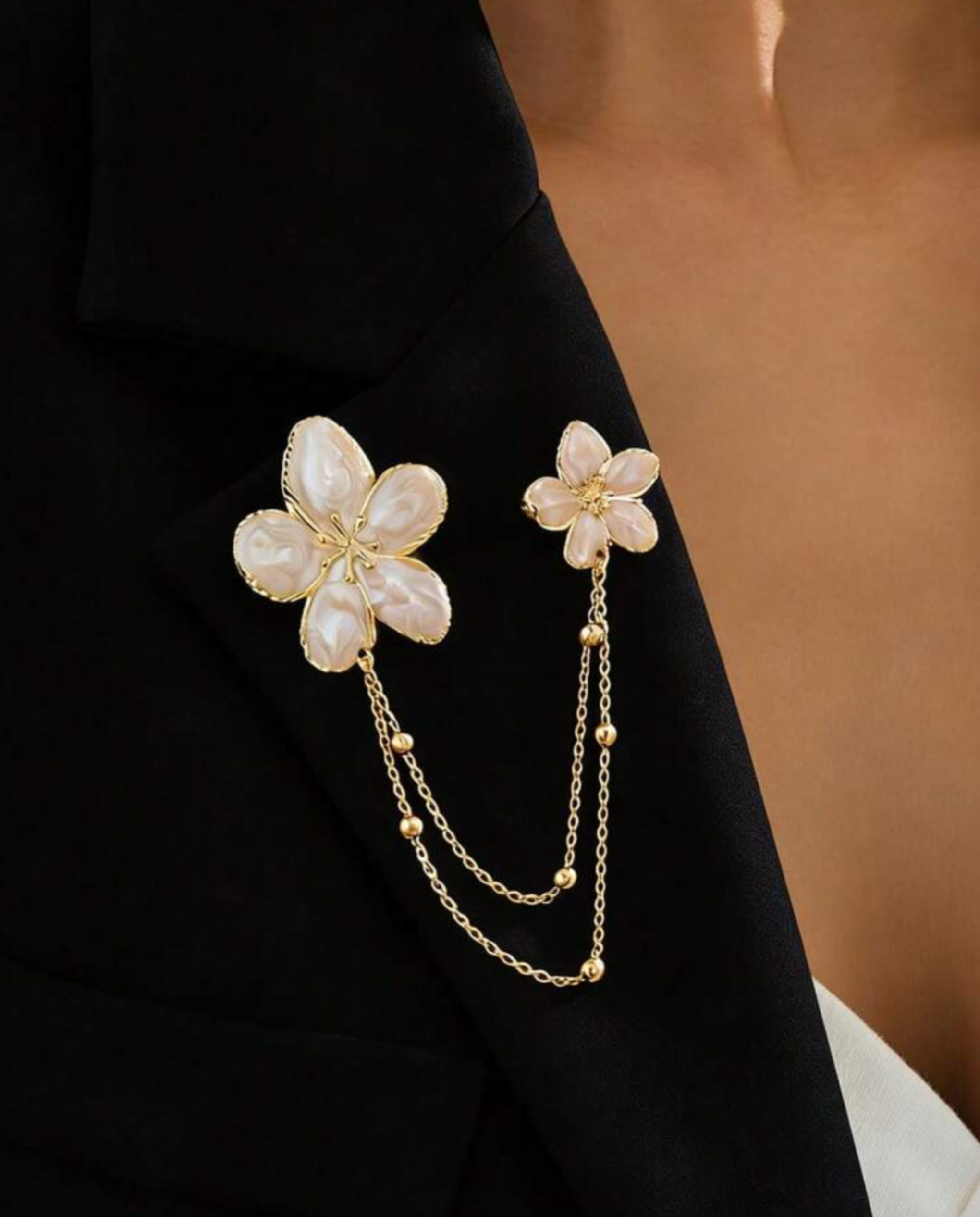 Broche 2